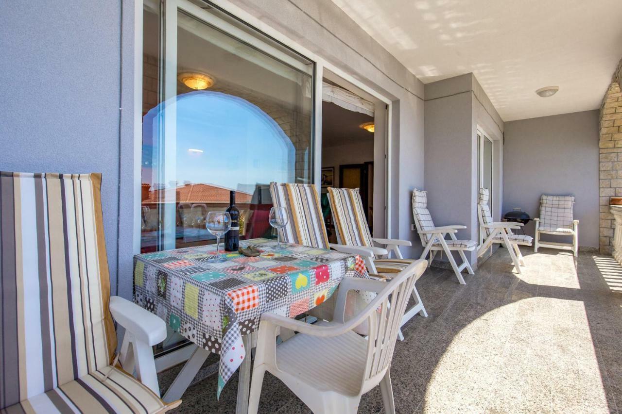 Villa Giani Apartments With Swimming Pool Opatija Exterior photo